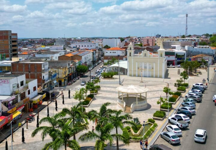 Natal Coité impulsiona economia e leva hotelaria de Coité à lotação máxima