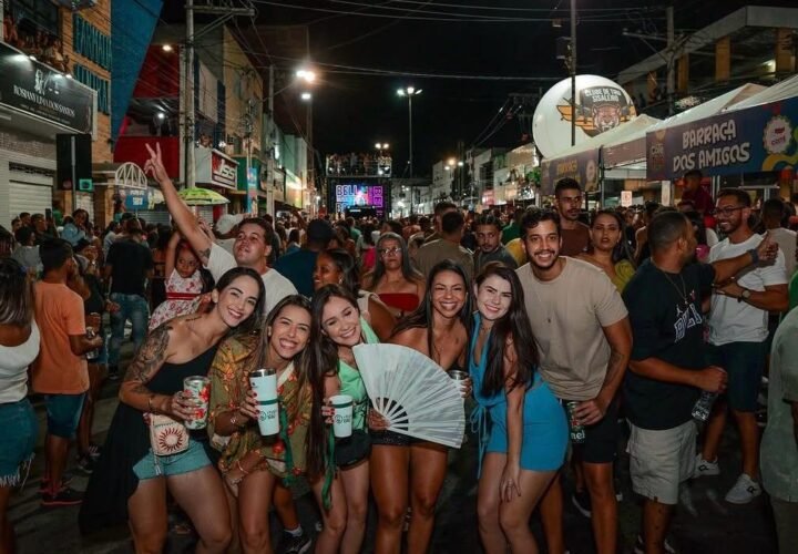 Coité Folia 2026 deve reunir mais de 300 mil pessoas e mais de 40 shows em quatro dias de festa e grandes atrações